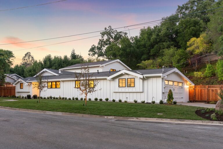 Top 5 Trends in Custom Home Building for 2025